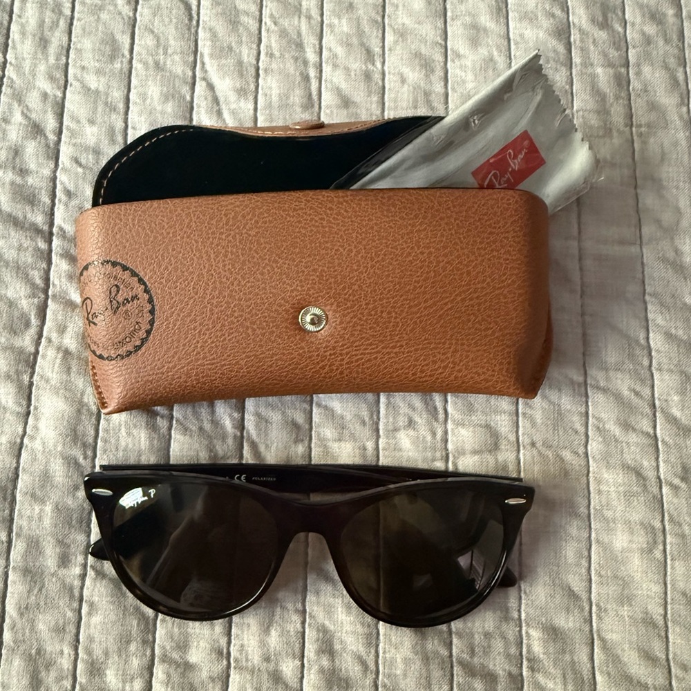Ray Ban WAYFARER II CLASSIC 2132 902/57